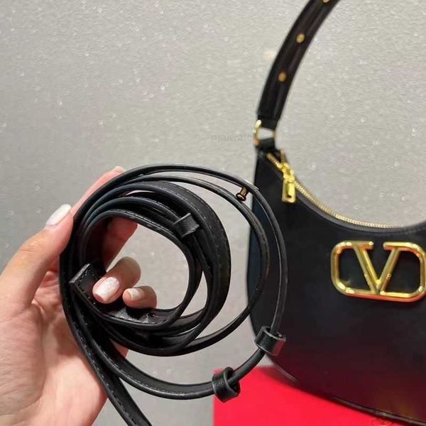 the designer bags bag new for underarm woman of same model as big has a high appearance and configuration version 48yj
the designer bags bag new for underarm woman of same model as big has a high appearance and configuration version 48yj