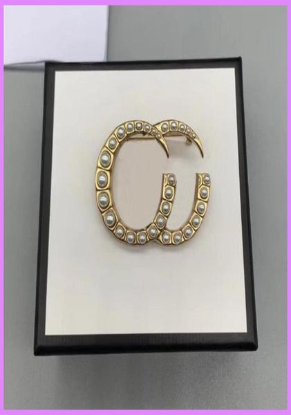 retro new women fashion brooch letters brooches designer jewelry pearl accessories ladies for party mens gifts d211225982154, Gray
retro new women fashion brooch letters brooches designer jewelry pearl accessories ladies for party mens gifts d211225982154, Gray