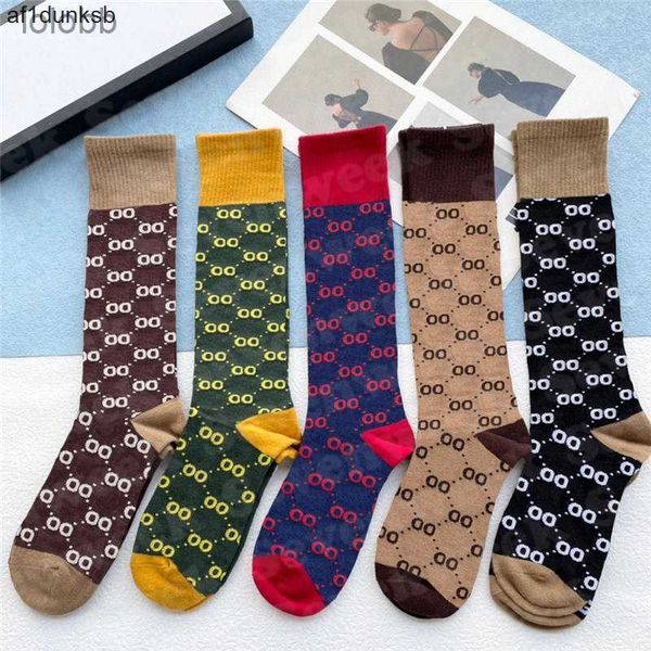 lettering mens and ggity letter long stocking designer socks autumn sock winter stockings fashion luxury patterns leg womens sock ym2p, Black;white
lettering mens and ggity letter long stocking designer socks autumn sock winter stockings fashion luxury patterns leg womens sock ym2p, Black;white
