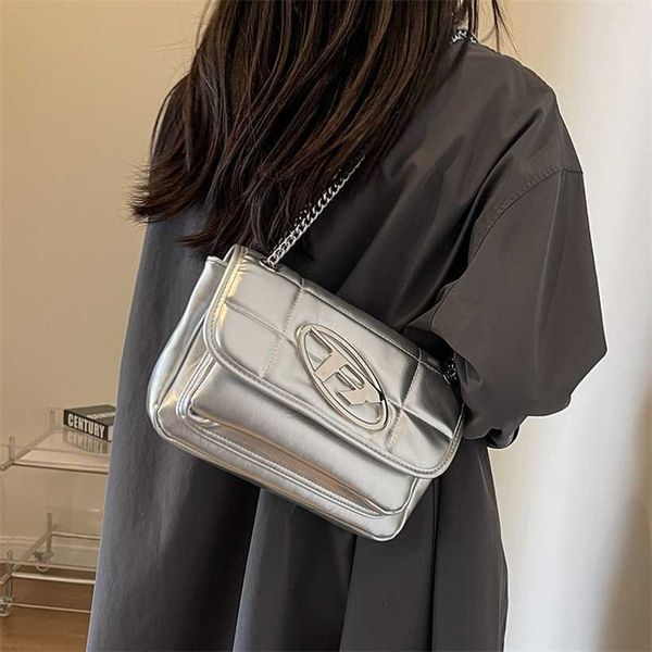 24% off handbag designer 2023 large capacity for women new versatile one shoulder crossbody this year's popular texture small bag
24% off handbag designer 2023 large capacity for women new versatile one shoulder crossbody this year's popular texture small bag