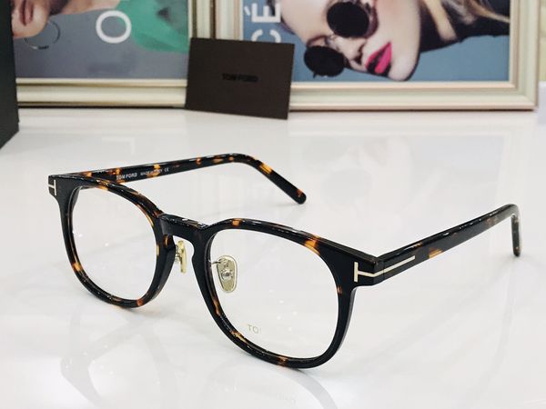 classic tom sunglasses large frame plate glasses designer hip hop style sunglasses, White;black
classic tom sunglasses large frame plate glasses designer hip hop style sunglasses, White;black