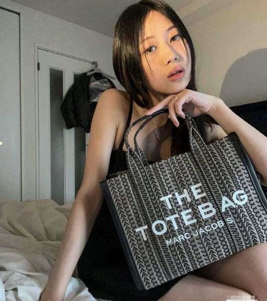 tote bags marc's jacob hnadbag designers new handbag jacquard canvas travel bag fashion women's brand crossbody messenger zn4y
tote bags marc's jacob hnadbag designers new handbag jacquard canvas travel bag fashion women's brand crossbody messenger zn4y
