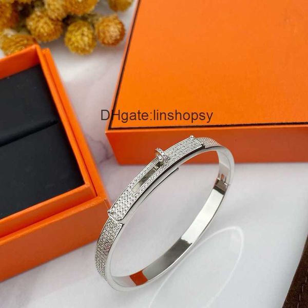 aher mas designer luxury brand enamel bracelet pig nose round button studded diamond h bracelet design rose gold bracelet gift for girl', Black
aher mas designer luxury brand enamel bracelet pig nose round button studded diamond h bracelet design rose gold bracelet gift for girl', Black