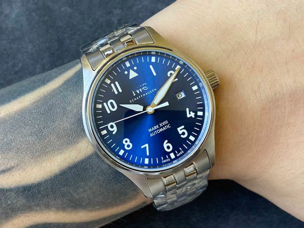 luxury iwc pilot watch enx3 mechanical automatic wristwatch black dial date uhr leather strap with box montre luxe, Slivery;golden
luxury iwc pilot watch enx3 mechanical automatic wristwatch black dial date uhr leather strap with box montre luxe, Slivery;golden