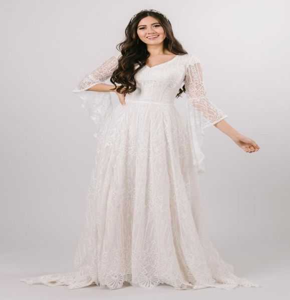 vintage lace modest wedding dresses 2020 with long sleeves v neck simple aline boho bridal gowns covered buttons temple bridal go5627211, White
vintage lace modest wedding dresses 2020 with long sleeves v neck simple aline boho bridal gowns covered buttons temple bridal go5627211, White