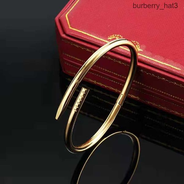 2023 new designer nail bracelet classic luxury couple bracelet for women men 316l titanium steel bracelet jewelry gift, Black
2023 new designer nail bracelet classic luxury couple bracelet for women men 316l titanium steel bracelet jewelry gift, Black