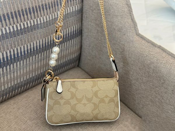 designers luxurys handbag genuine leather female fashion letters lady cross body bag flap tote bags crossbody tabby shoulder bag
designers luxurys handbag genuine leather female fashion letters lady cross body bag flap tote bags crossbody tabby shoulder bag