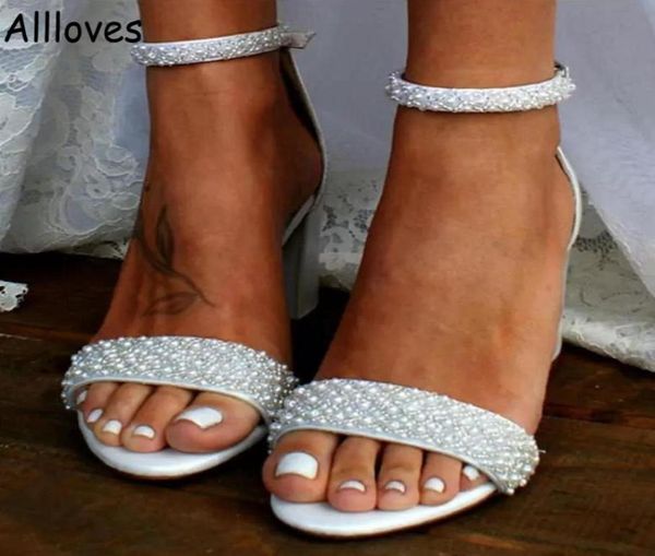 elegant pearls wedding shoes block high heel ivory women sandals open toe handmade leather women sandal for brides marraige accces7983245, Black
elegant pearls wedding shoes block high heel ivory women sandals open toe handmade leather women sandal for brides marraige accces7983245, Black