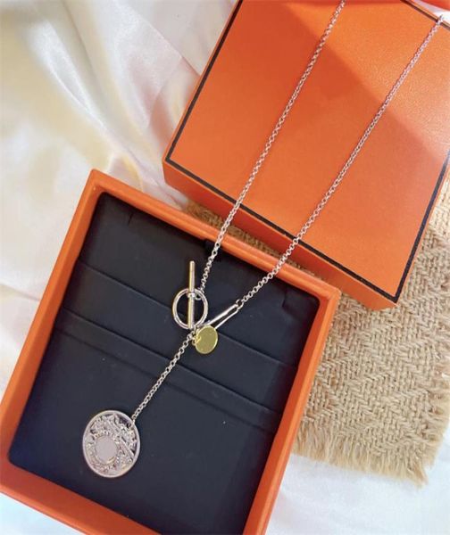 classic designer necklace fashion elegant necklaces gift for mens woman jewelry coin pendant highly quality with box shell pendant2648603, Silver
classic designer necklace fashion elegant necklaces gift for mens woman jewelry coin pendant highly quality with box shell pendant2648603, Silver