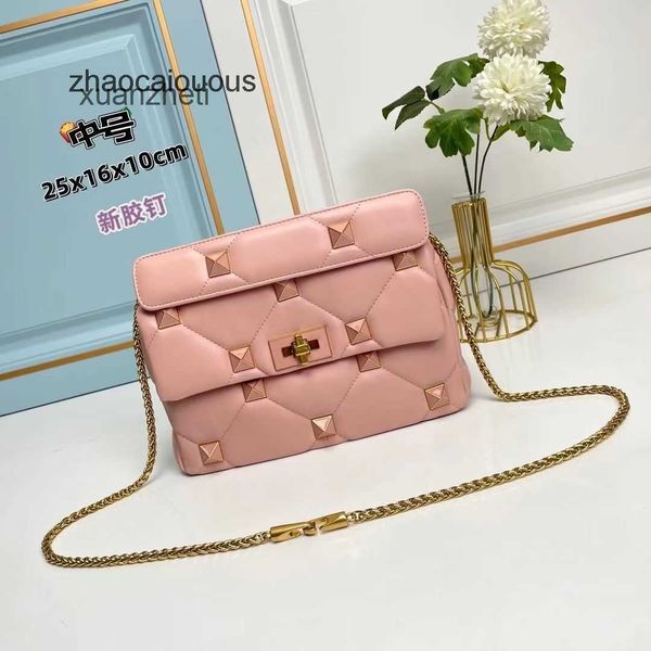 chain valentins luxury handbag bag beauty bags rivet handbag designer women women's xnn1
chain valentins luxury handbag bag beauty bags rivet handbag designer women women's xnn1