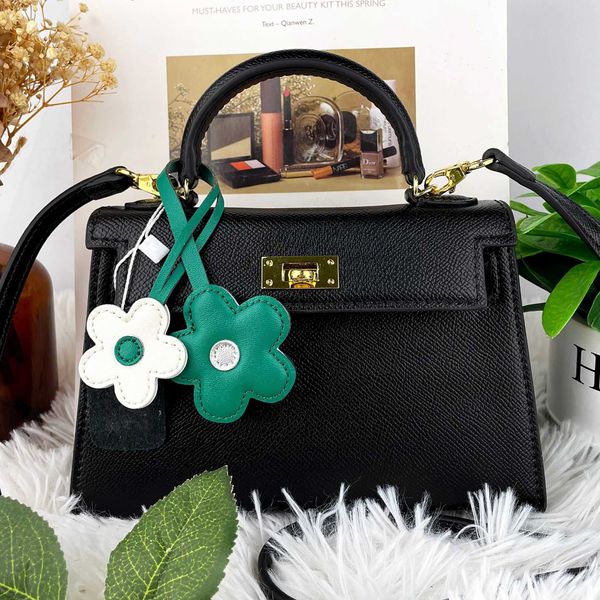 designer kelys tote bag hong kong niche high-end flower bag 2023 fashionable mini texture handbag messengervu19
designer kelys tote bag hong kong niche high-end flower bag 2023 fashionable mini texture handbag messengervu19
