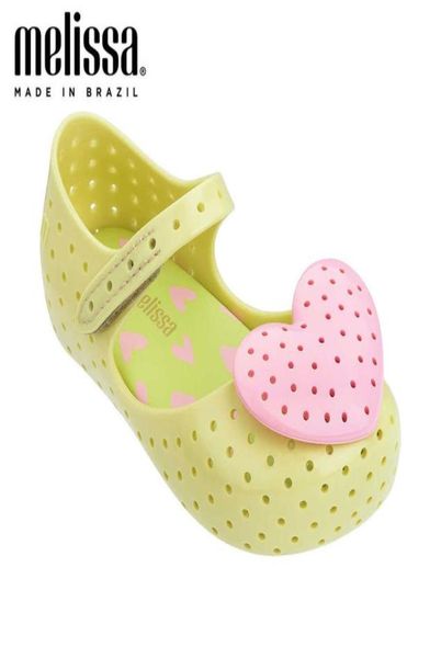 mini lovely heart girl jelly shoes sandals 2020 baby shoes soft bottom sandals for kids nonslip princess q06296232000, Black;red
mini lovely heart girl jelly shoes sandals 2020 baby shoes soft bottom sandals for kids nonslip princess q06296232000, Black;red
