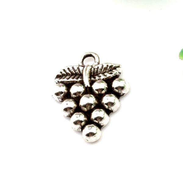 150pcs antique silver alloy grapes charms pendant for jewelry making bracelet necklace diy accessories4425672, Bronze;silver
150pcs antique silver alloy grapes charms pendant for jewelry making bracelet necklace diy accessories4425672, Bronze;silver