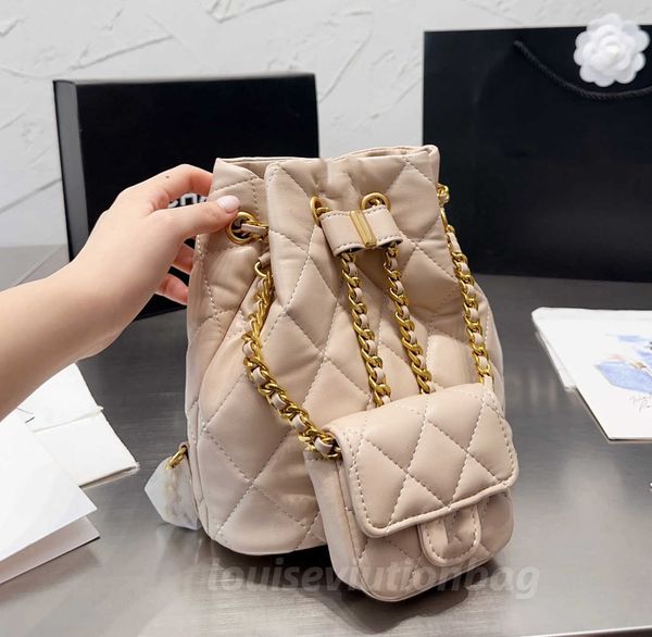 designer bag shoulder bags tote bag channelasais chain bags classics flap luxury caviar handbag check velour thread purse double letters sol
designer bag shoulder bags tote bag channelasais chain bags classics flap luxury caviar handbag check velour thread purse double letters sol