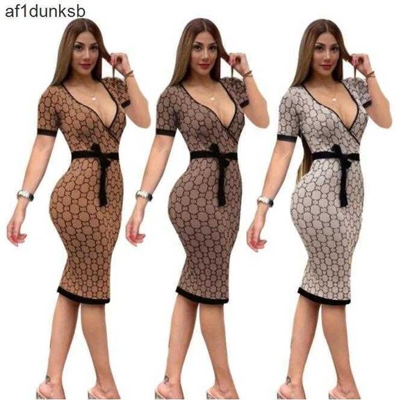 printed spring luxury letter short sleeve ggity deep v party dress for women womens skirt ladies designer brand dress, Black;gray
printed spring luxury letter short sleeve ggity deep v party dress for women womens skirt ladies designer brand dress, Black;gray