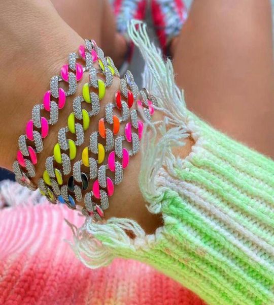 2021 iced out women lady hip hop bracelet bangle with cz paved 8mm cuban chain enamel colorful beautiful wedding bracelet wholesal7678654, Golden;silver
2021 iced out women lady hip hop bracelet bangle with cz paved 8mm cuban chain enamel colorful beautiful wedding bracelet wholesal7678654, Golden;silver