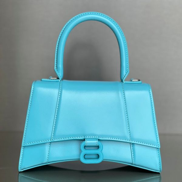 designer handbags lady hourglass bag 23cm luxury cross body b127 with box 
designer handbags lady hourglass bag 23cm luxury cross body b127 with box