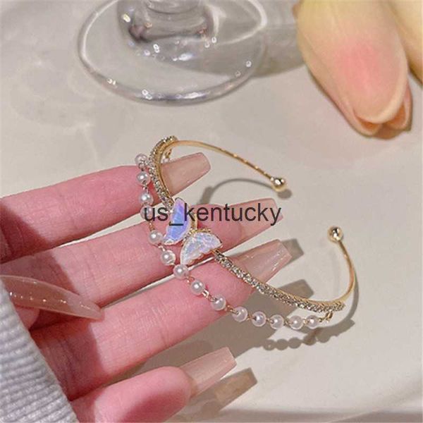 charm bracelets 2023 new fashion trend unique design elegant exquisite double layer butterfly bracelet women high jewelry party gifts r23071, Golden;silver
charm bracelets 2023 new fashion trend unique design elegant exquisite double layer butterfly bracelet women high jewelry party gifts r23071, Golden;silver