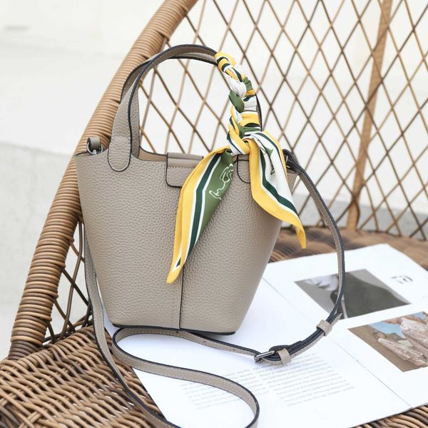 designer vegetable basket h ermes bags online store 2023 new super fire genuine leather portable basket bucket bag for womens summer crossbo
designer vegetable basket h ermes bags online store 2023 new super fire genuine leather portable basket bucket bag for womens summer crossbo