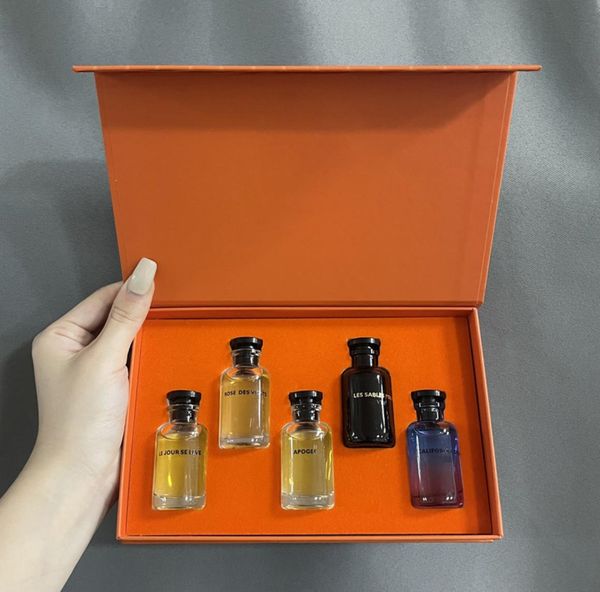 perfume set for woman fragrance 10ml 5 pieces suit edp different smell perfect present with gift bag9169287
perfume set for woman fragrance 10ml 5 pieces suit edp different smell perfect present with gift bag9169287