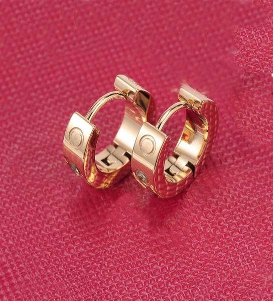 2022 stainless steel love earrings stud gold silver rose for women jewelry with red pouch1503337, Golden;silver
2022 stainless steel love earrings stud gold silver rose for women jewelry with red pouch1503337, Golden;silver
