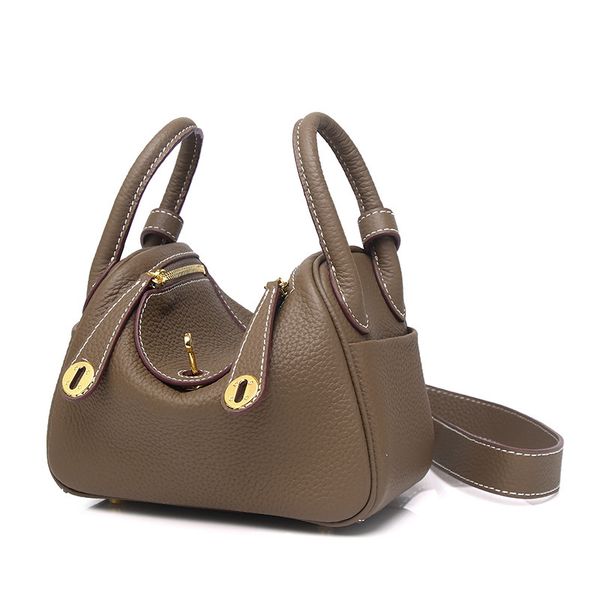 9a women's bags handbags luxury leather one shoulder cross body handbag women's large capacity hand sewn fashion bags
9a women's bags handbags luxury leather one shoulder cross body handbag women's large capacity hand sewn fashion bags