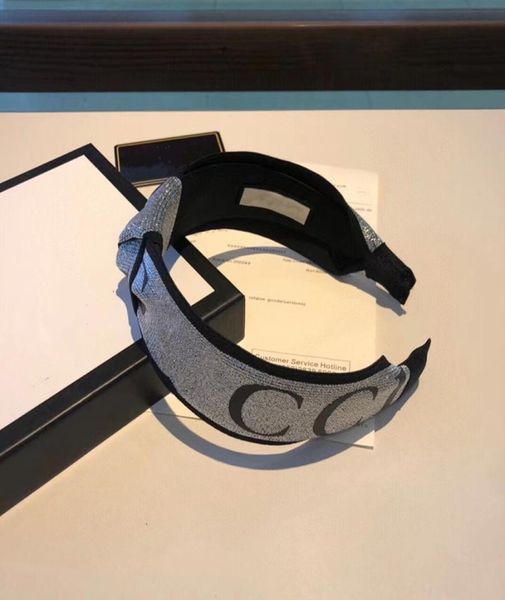 designer 3color headbands gletters print women headband girls knotted cartoon pattern headwraps hairband hair hoop sport accessor4698317, Silver
designer 3color headbands gletters print women headband girls knotted cartoon pattern headwraps hairband hair hoop sport accessor4698317, Silver