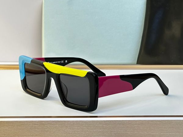 sunglasses for men women designers 1069 style anti-ultraviolet retro plate square frame random box 073i, White;black
sunglasses for men women designers 1069 style anti-ultraviolet retro plate square frame random box 073i, White;black