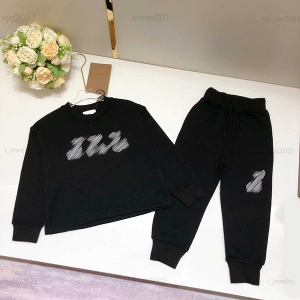 2023 designer baby suits autumn set tracksuits size 100-160 cm 2pcs line doll bear pattern printed long sleeved sweater and pants, White
2023 designer baby suits autumn set tracksuits size 100-160 cm 2pcs line doll bear pattern printed long sleeved sweater and pants, White