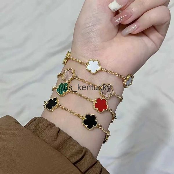 charm bracelets natural white scallop new flower plant five petal charm jewelry female bracelet brand luxury high-quality gift r230718, Golden;silver
charm bracelets natural white scallop new flower plant five petal charm jewelry female bracelet brand luxury high-quality gift r230718, Golden;silver