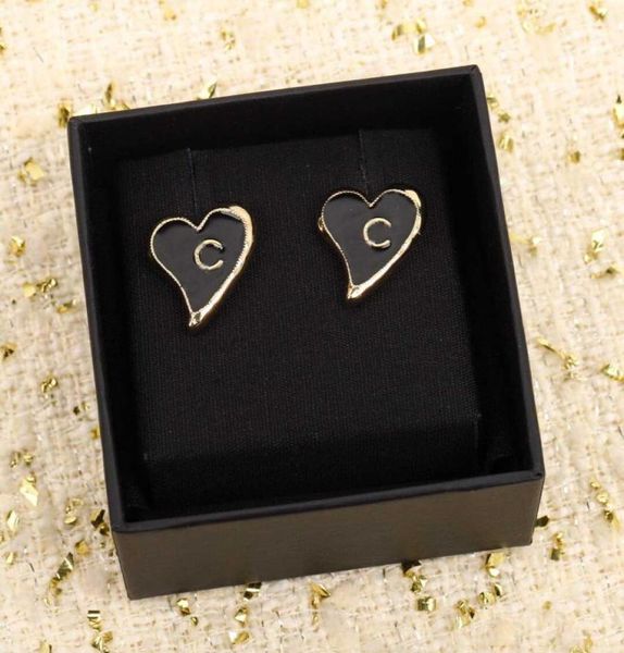 2022 charm pendant necklace with black color in 18k gold plated stud earring heart shape for women wedding have box st7736072, Golden
2022 charm pendant necklace with black color in 18k gold plated stud earring heart shape for women wedding have box st7736072, Golden
