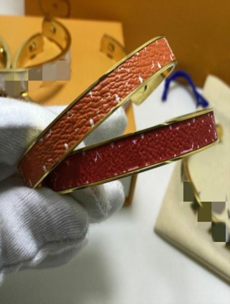 woman designer bracelet fashion bracelets for man women jewelry bracelet jewelry 2 color optional no box9749429, White
woman designer bracelet fashion bracelets for man women jewelry bracelet jewelry 2 color optional no box9749429, White