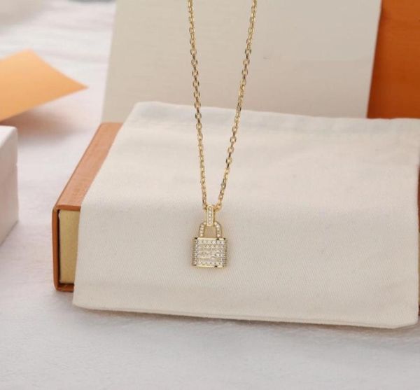 fashion designer necklace street bracelet round men039s and women039s pendant7394759, Silver
fashion designer necklace street bracelet round men039s and women039s pendant7394759, Silver