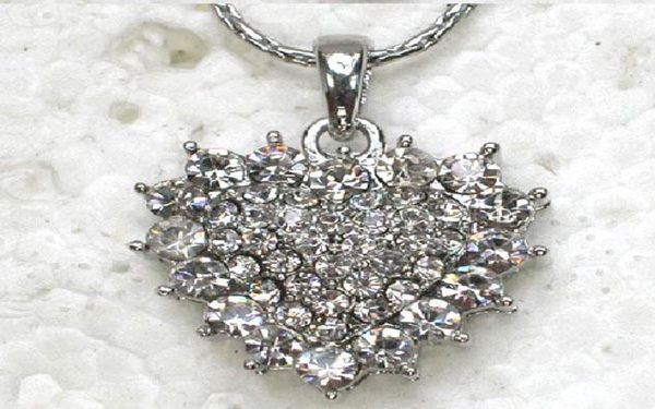 12pcslot whole crystal rhinestone heart pendant fashion necklaces f1644621795, Silver
12pcslot whole crystal rhinestone heart pendant fashion necklaces f1644621795, Silver