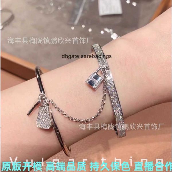 aher mas designer luxury brand enamel bracelet silver h full diamond lock head key hanger two layer bracelet v golden pig nose diamond brace, Black
aher mas designer luxury brand enamel bracelet silver h full diamond lock head key hanger two layer bracelet v golden pig nose diamond brace, Black