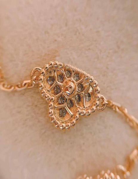 s925 silver six flowers charm bracelet with diamond in 18k rose gold plated color for women wedding jewelry gift ps52965257718, Golden;silver
s925 silver six flowers charm bracelet with diamond in 18k rose gold plated color for women wedding jewelry gift ps52965257718, Golden;silver