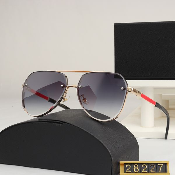 designer luxury oval sunglasses men women eyeglasses outdoor shades pilot frame fashion classic lady sun glasses mirrors 28227 eyewear eyelg, White;black
designer luxury oval sunglasses men women eyeglasses outdoor shades pilot frame fashion classic lady sun glasses mirrors 28227 eyewear eyelg, White;black