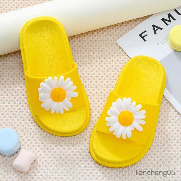slipper girl boy home indoor shoes summer open toe soft sole non-slip children slippers daisy kids slippers cute flat bathroom shoes r230718, Black;grey
slipper girl boy home indoor shoes summer open toe soft sole non-slip children slippers daisy kids slippers cute flat bathroom shoes r230718, Black;grey