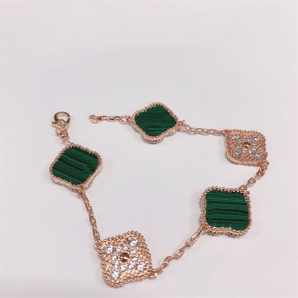 luxury bracelet designer van or cleef women's chain bracelets elegant gold and silver bracelets fashion women's letter pendant wed, Golden;silver
luxury bracelet designer van or cleef women's chain bracelets elegant gold and silver bracelets fashion women's letter pendant wed, Golden;silver