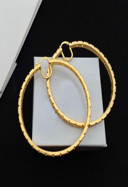 fashion circle gold hoop earrings aretes for women party wedding lovers gift jewelry engagement with box nrj6464158, Golden;silver
fashion circle gold hoop earrings aretes for women party wedding lovers gift jewelry engagement with box nrj6464158, Golden;silver