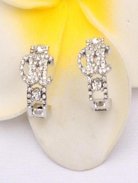 luxury women 18k gold plated designer ear stud earrings brand designers geometry letters crystal rhinestone earring wedding party 1627022, Golden;silver
luxury women 18k gold plated designer ear stud earrings brand designers geometry letters crystal rhinestone earring wedding party 1627022, Golden;silver