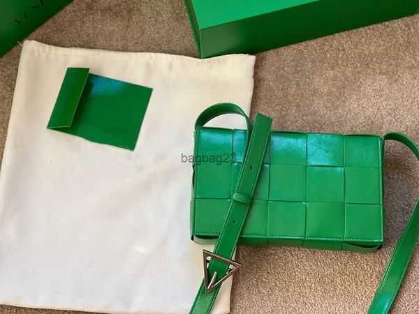 bottegaz bag designer bags 2023 venetas ladies bag women's cassette pillow cotton sheepskin woven sponge baby handbag single girl shoul
bottegaz bag designer bags 2023 venetas ladies bag women's cassette pillow cotton sheepskin woven sponge baby handbag single girl shoul