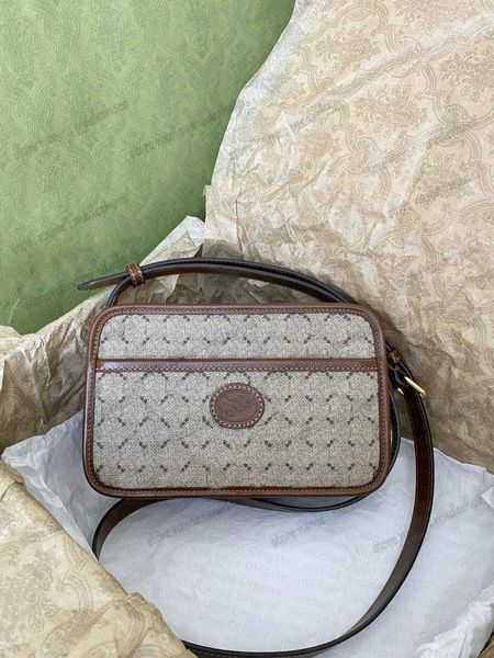 10a women bag tiger head camera bag official original cowhide post edge shoulder bag luxury designer brand fashion simple g logo crossbody
10a women bag tiger head camera bag official original cowhide post edge shoulder bag luxury designer brand fashion simple g logo crossbody