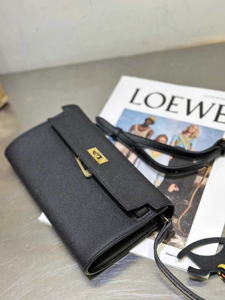 designer kelys tote bag and winter autumn new fashion long wallet mini women's leather handheld one-shoulder straddle small womenymx6
designer kelys tote bag and winter autumn new fashion long wallet mini women's leather handheld one-shoulder straddle small womenymx6