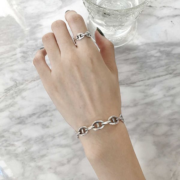 designer hemrres bracelet ins wind pig nose fashionable exquisite personalized open h letter small group cold style jewelry female wsoc, Black
designer hemrres bracelet ins wind pig nose fashionable exquisite personalized open h letter small group cold style jewelry female wsoc, Black