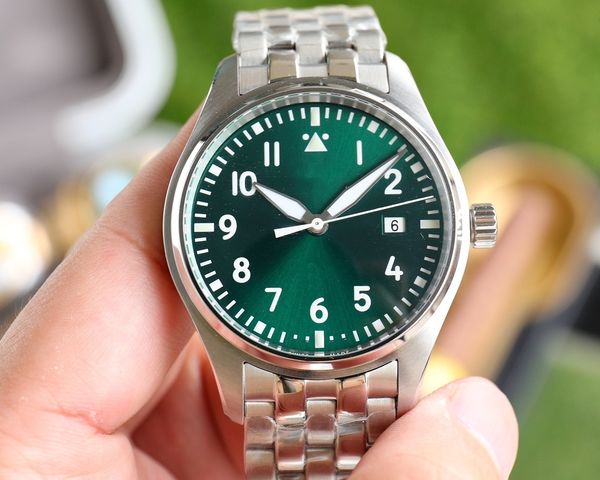 high-quality watch, luxury men's watch, 1:1 copy, perfect production, with strong stability imported japan yida 9015 automatic mechanic, Slivery;brown
high-quality watch, luxury men's watch, 1:1 copy, perfect production, with strong stability imported japan yida 9015 automatic mechanic, Slivery;brown