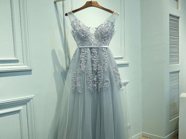 vneck evening dress robe de soiree 2021 gray tulle with appliques party long dresses vestido festa7347790, Black;red
vneck evening dress robe de soiree 2021 gray tulle with appliques party long dresses vestido festa7347790, Black;red