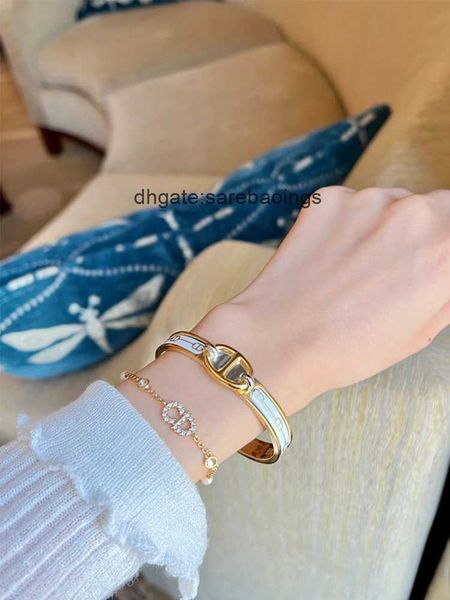 aher mas designer luxury brand enamel bracelet h letter buckle bracelet enamel bracelet couple pig nose bracelet simple personality student, Black
aher mas designer luxury brand enamel bracelet h letter buckle bracelet enamel bracelet couple pig nose bracelet simple personality student, Black