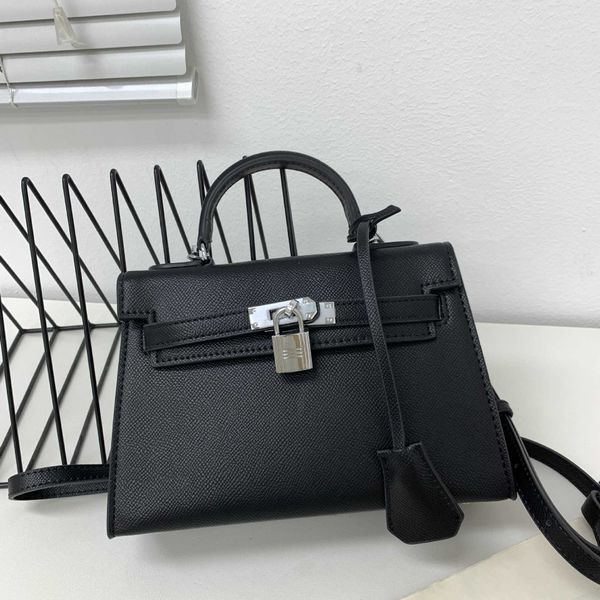 designer kelys tote bag leather genuine bag mini versatile second-generation portable small commuting texture single shoulder crossbody wome
designer kelys tote bag leather genuine bag mini versatile second-generation portable small commuting texture single shoulder crossbody wome