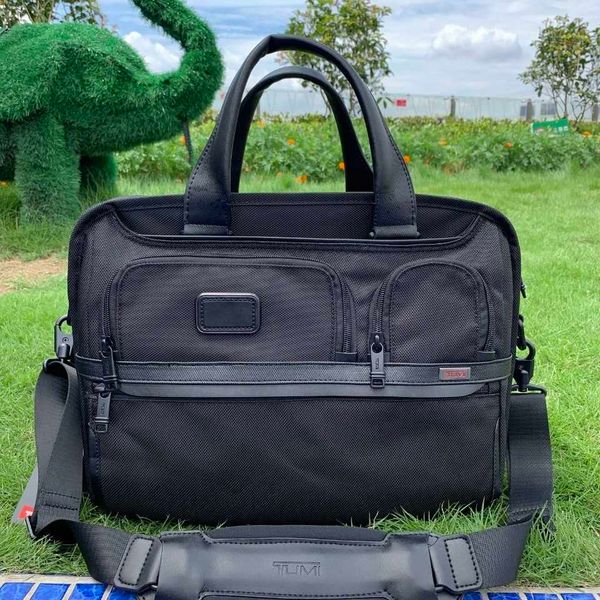 duffel bags touro tumi suitcase men women mclaren m-tech fashion duffel handbags luxurys designers with shoulder straps co7d
duffel bags touro tumi suitcase men women mclaren m-tech fashion duffel handbags luxurys designers with shoulder straps co7d